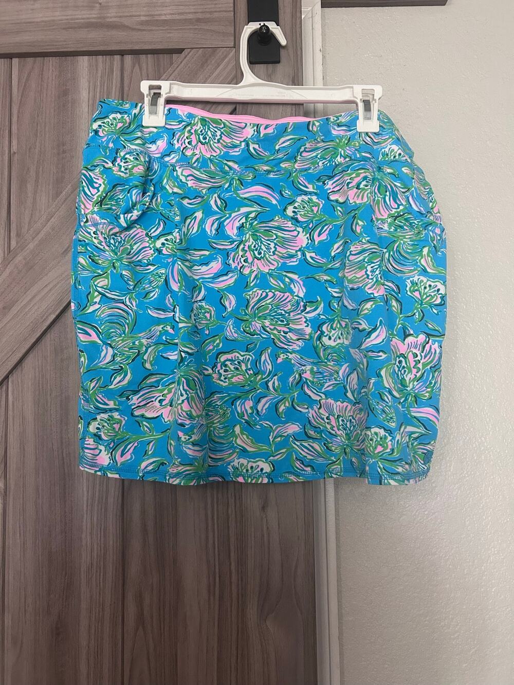 Lilly Pulitzer Maryana skort Luxletic XL blue pink